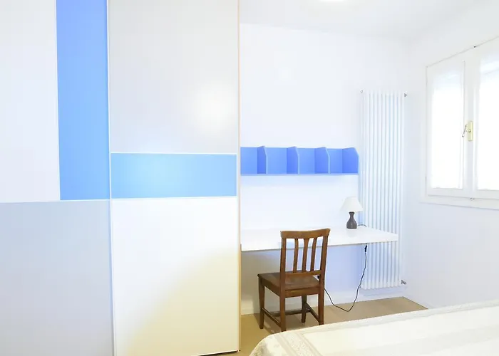 Al Campanile Venedik